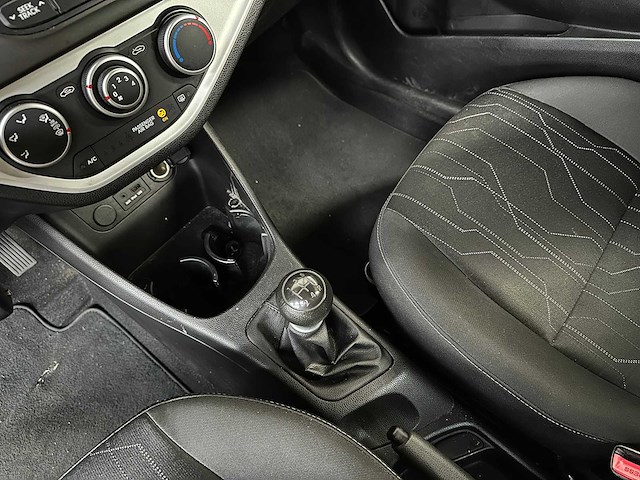 Foto! kia picanto 1.0 cvvt comfort p. 69pk 2012, 70-xtk-1 - afbeelding 15 van  34