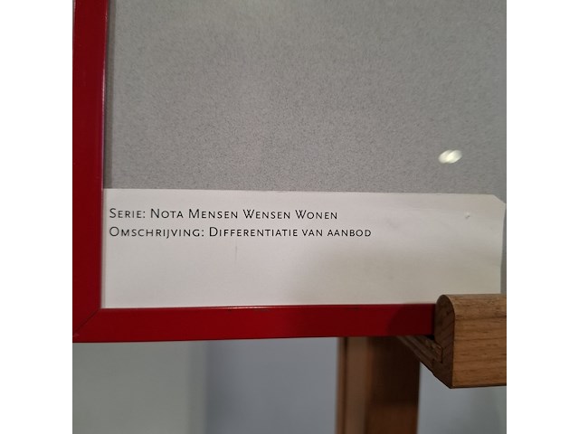 Foto, nota, mensen, wensen, wonen - afbeelding 5 van  7