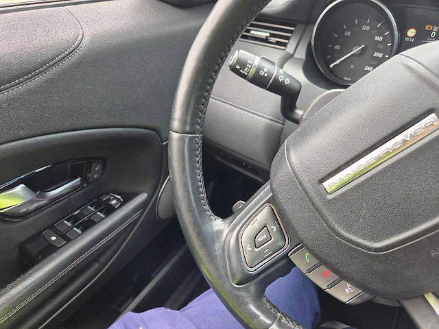 Foto peter aandacht land rover range rover evoque 2.0 td4 hse dynamic; ps-032-x - afbeelding 6 van  27