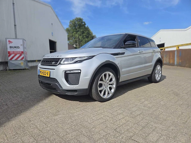 Foto peter aandacht land rover range rover evoque 2.0 td4 hse dynamic; ps-032-x - afbeelding 21 van  27