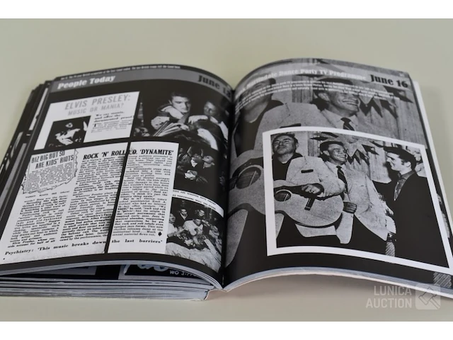 Fotoboek: "teenagers hero" - afbeelding 8 van  8