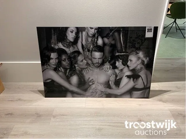 Fotografie - afbeelding 2 van  3