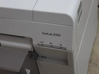 Fotoprinter epson surelab d700 voor afdrukken van 10 x 8 cm tot 21 x 100 cm. - afbeelding 2 van  3