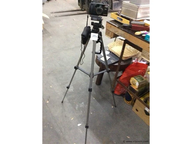 Fototoestel op statief minolta - afbeelding 1 van  3