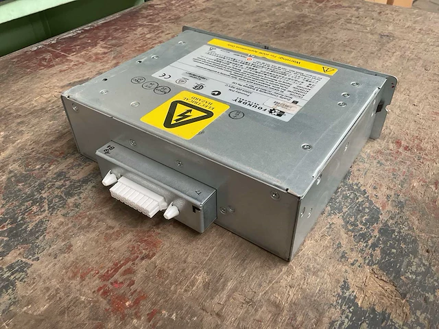 Foundry networks 32003-000 rev c voedingseenheid - afbeelding 4 van  5