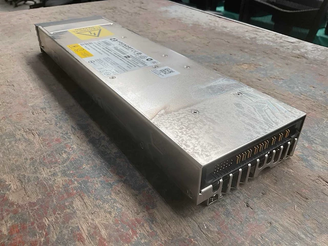 Foundry networks voedingseenheid - afbeelding 3 van  6