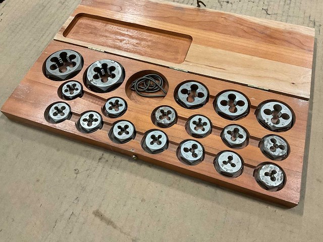 Four star thread repair kit - afbeelding 3 van  5