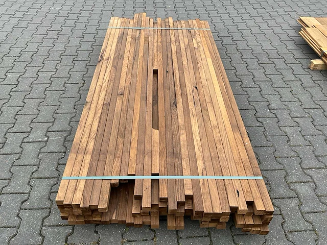 Frake gevelbekleding geschaafd (2150x40x40mm) (90x) - afbeelding 3 van  4