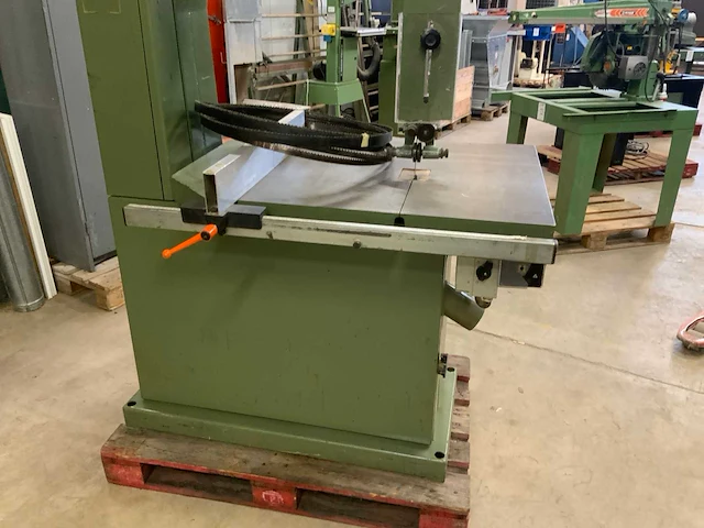 Framar 700 lintzaagmachine - afbeelding 3 van  7