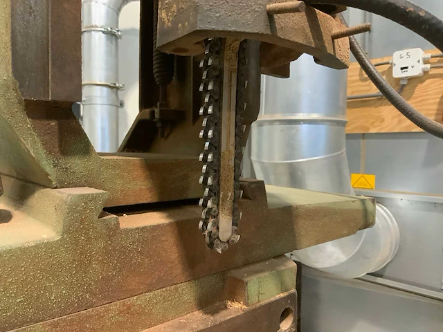 Framar special kettingfreesmachine - afbeelding 5 van  9