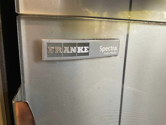 Franke spectra s koffiemachine + melkkoeler + kopjeswarmer - afbeelding 13 van  16