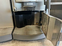Franke spectra s koffiemachine + melkkoeler + kopjeswarmer - afbeelding 14 van  16