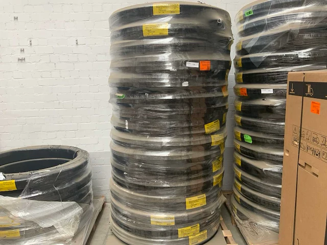 Frankische alpex-duo flex pe-x/al/pe-x 32x3 50m flexibele buis (16x) - afbeelding 1 van  8