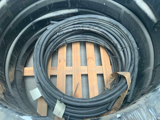 Frankische alpex-duo flex pe-x/al/pe-x 32x3 50m flexibele buis - afbeelding 3 van  3
