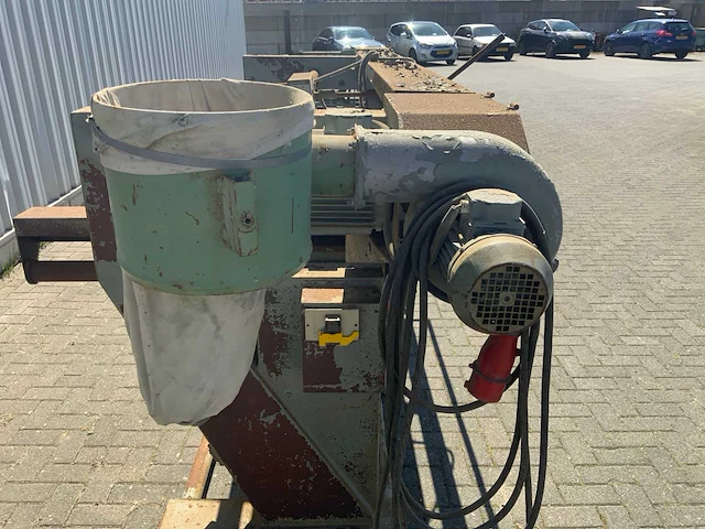 Frb l82s bandschuurmachine - afbeelding 11 van  15