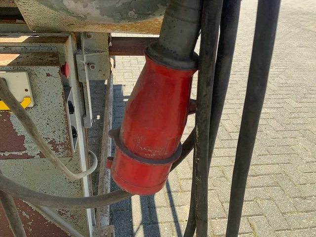 Frb l82s bandschuurmachine - afbeelding 12 van  15