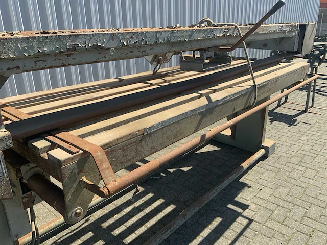 Frb l82s bandschuurmachine - afbeelding 15 van  15