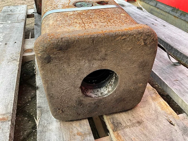 Frd furukawa fx35-2s voorzetapparatuur breekhamer - afbeelding 5 van  6