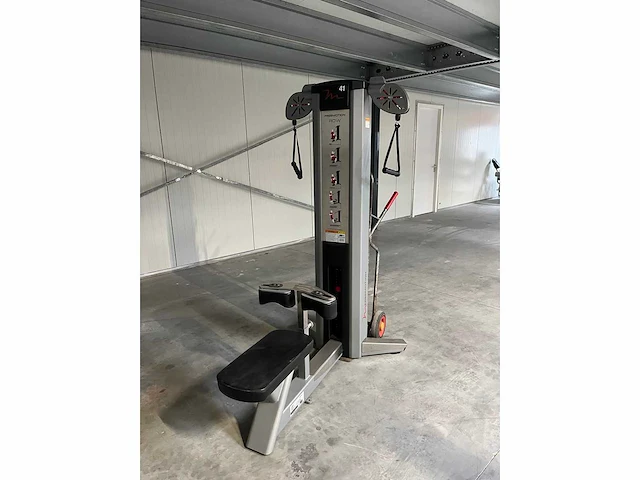 Freemotion set krachttraining apparatuur - afbeelding 13 van  17