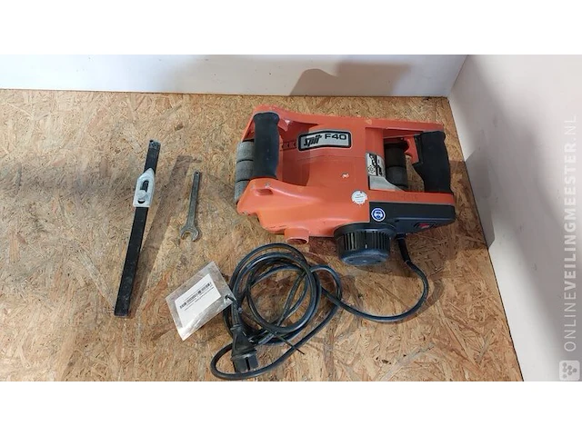 Frees muurfrees - 230v spit, f40, bouwjaar 2013 - afbeelding 1 van  9
