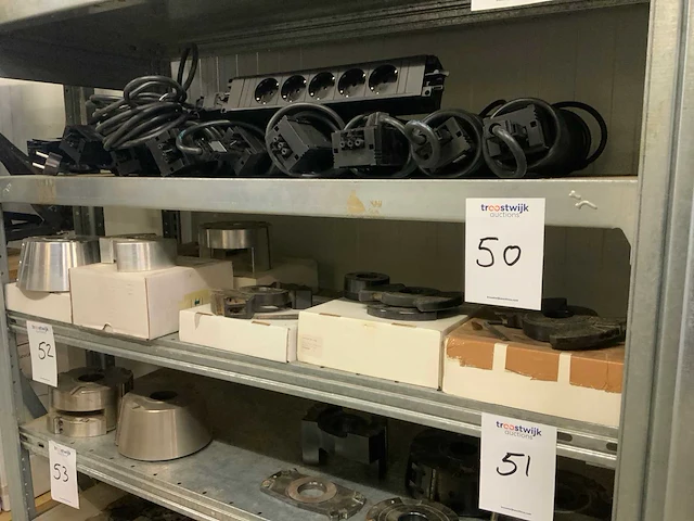 Freesgarnituur (6x) - afbeelding 1 van  7