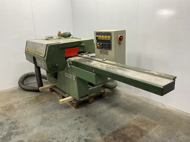 Freesmachine - afbeelding 6 van  13