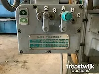 Freesmachine - afbeelding 22 van  23