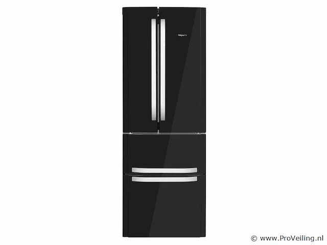 Freestanding fridge freezer hotpoint ffu4d k - afbeelding 1 van  6