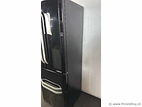 Freestanding fridge freezer hotpoint ffu4d k - afbeelding 2 van  6