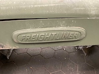 Freightliner vrachtwagen motorkap - afbeelding 8 van  8