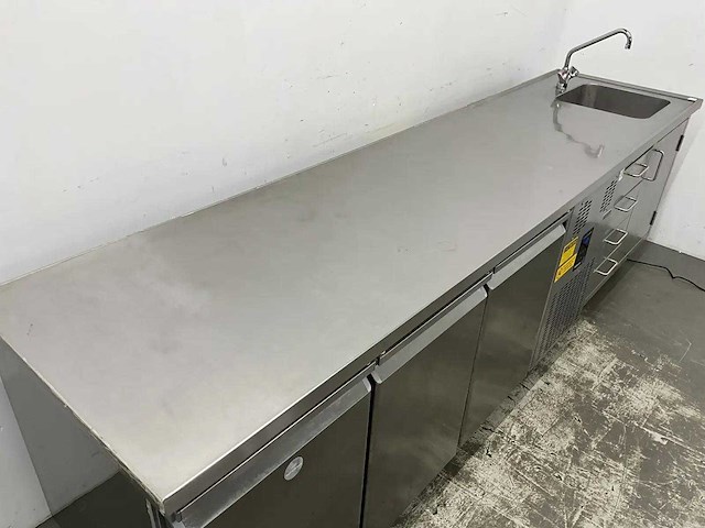Frenox - vrieswerkbank met spoeltafel - afbeelding 10 van  13