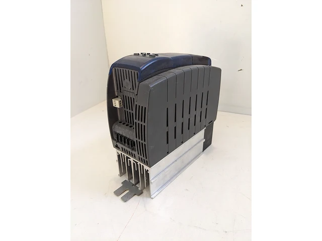 Frequentieregelaar bonfiglioli, vectron agile agl402-15 2 fa - afbeelding 7 van  9