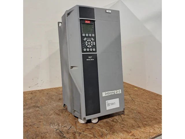 Frequentieregelaar, danfoss, 11kw 131b1277 fc-102p11kt4e55h - afbeelding 1 van  4