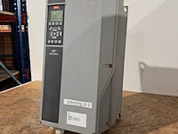 Frequentieregelaar, danfoss, 11kw 131b1277 fc-102p11kt4e55h - afbeelding 2 van  4