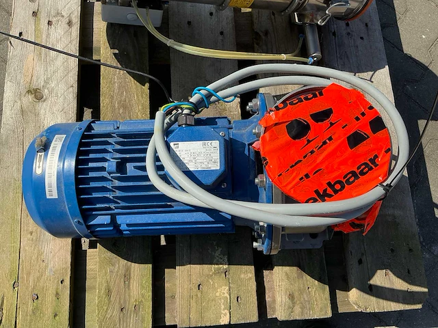 Frequentieregelaar + hopperloader + waterpomp - afbeelding 6 van  10
