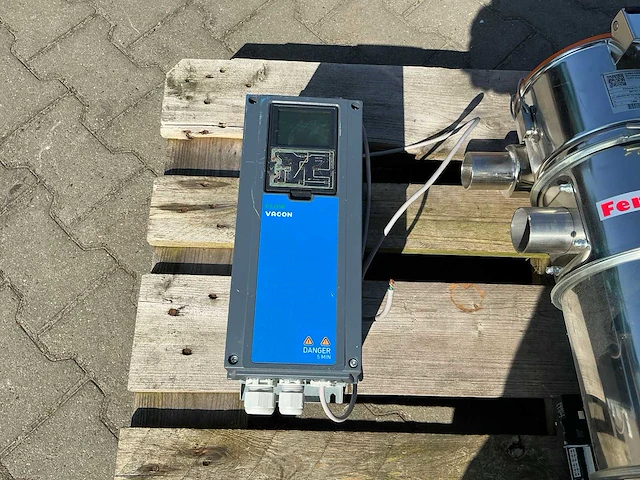 Frequentieregelaar + hopperloader + waterpomp - afbeelding 10 van  10