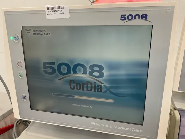 Fresenius - 5008 - dialysis equipment (6x) - afbeelding 27 van  29