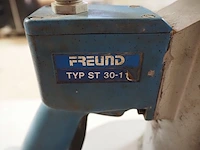 Freund - afbeelding 7 van  7