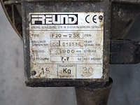 Freund - afbeelding 3 van  3