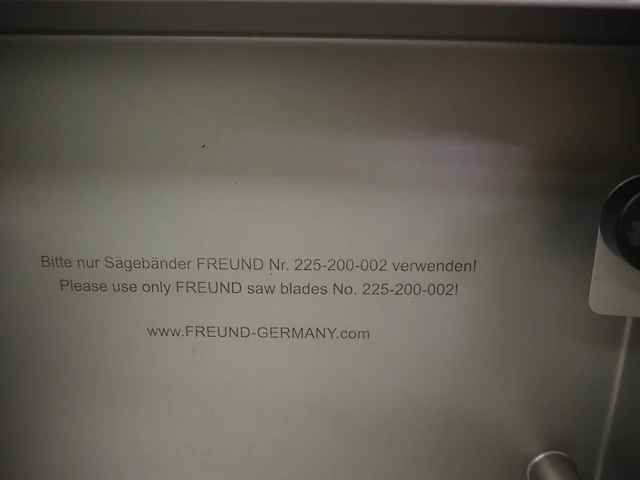 Freund - afbeelding 3 van  11