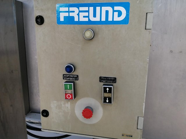 Freund - afbeelding 4 van  6