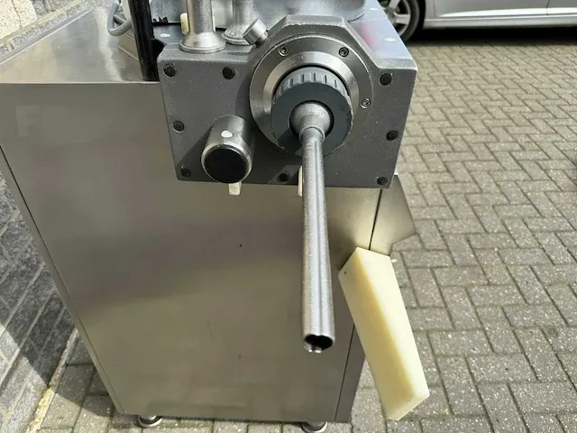 Frey - kompakta - stopmachines , vulbussen , stopbus , vacuumvuller - afbeelding 5 van  8