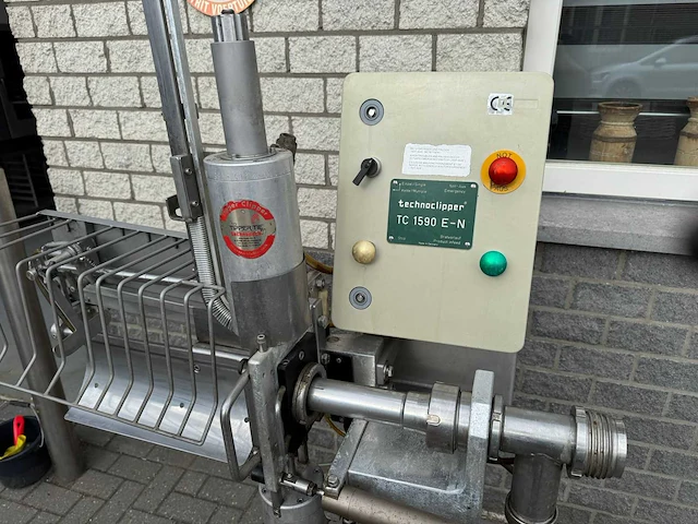 Frey + clipper - konti a50 - vacuümvulmachine / vacuumvuller - afbeelding 6 van  13