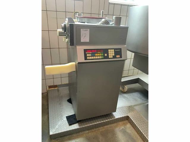 Frey kompakta 2 vul en portioneermachine - afbeelding 2 van  9