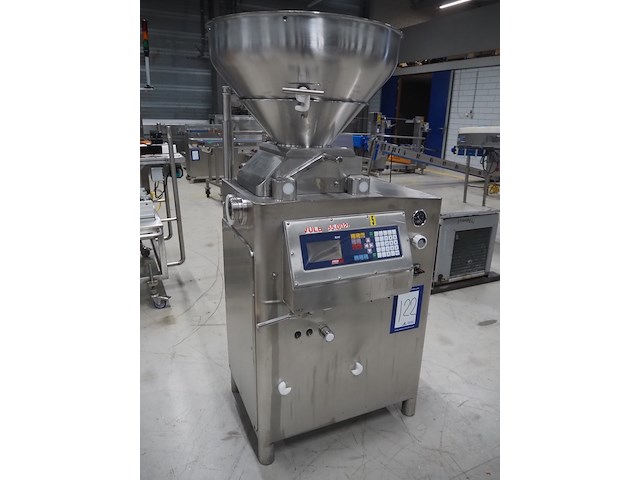 Frey - afbeelding 1 van  17