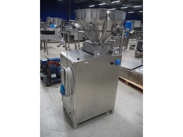 Frey - afbeelding 11 van  17