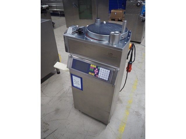 Frey - afbeelding 2 van  9