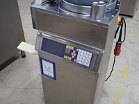 Frey - afbeelding 2 van  9