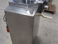 Frey - afbeelding 4 van  9