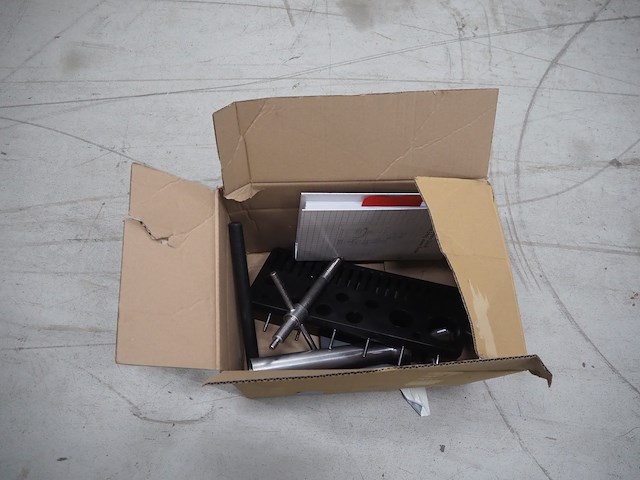 Frey - afbeelding 6 van  19